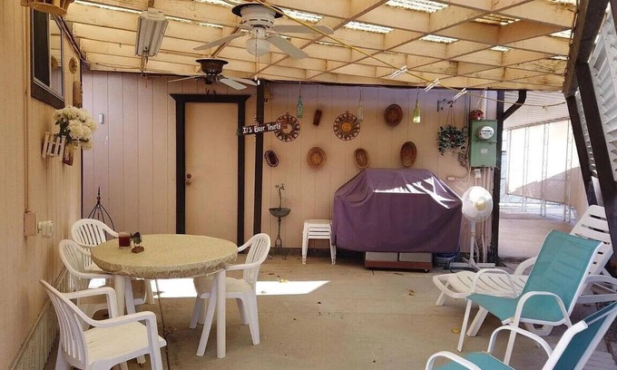 Parker Casa | 3-bedroom mobile home near the Colorado River