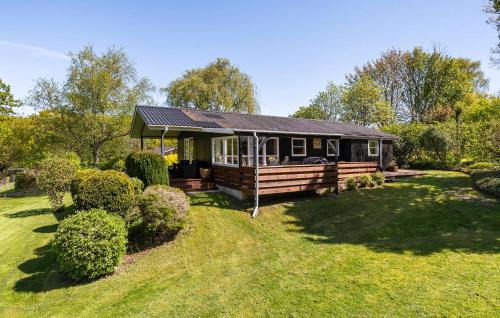 Hvalpsund Casa | 3 Bedroom Nice Home In Farsø