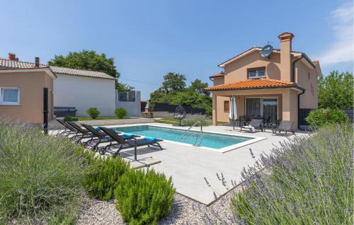 Boljevici Casa | 3 Bedroom Nice Home In Krsan