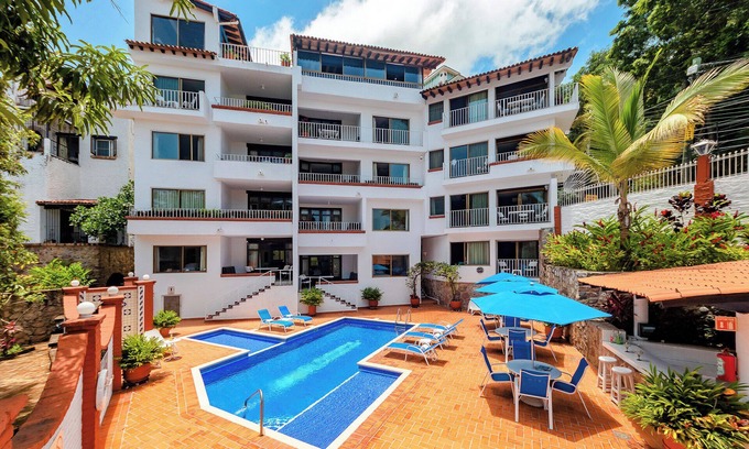 Zona romántica Complejo | 3-bedroom Penthouse in charming Puerto Vallarta