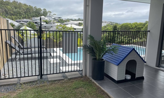 Upper Coomera Casa | 3 Bedroom Pet-Friendly Home