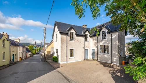 Kenmare Casa | 3 bedroom pet friendly home in the heart of Kenmare town