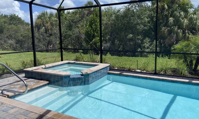Punta Gorda Casa | 3-Bedroom Pool Home in Amazing Heritage Landing Golf Community