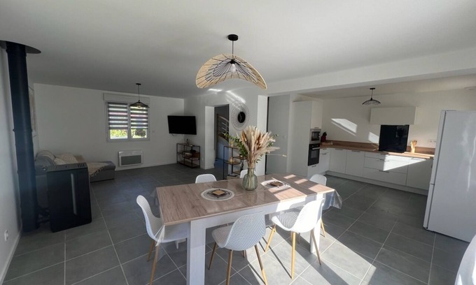 Lantheuil Casa | 3 Bedroom Private vacation home in Ponts sur Seulles