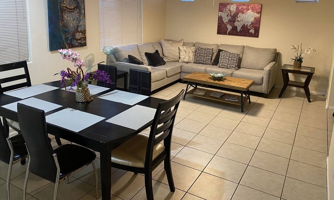 Rhodes Ranch Casa | 3 bedroom (queen size beds), 2.5 bathroom with easy highway access to all your favorite places!