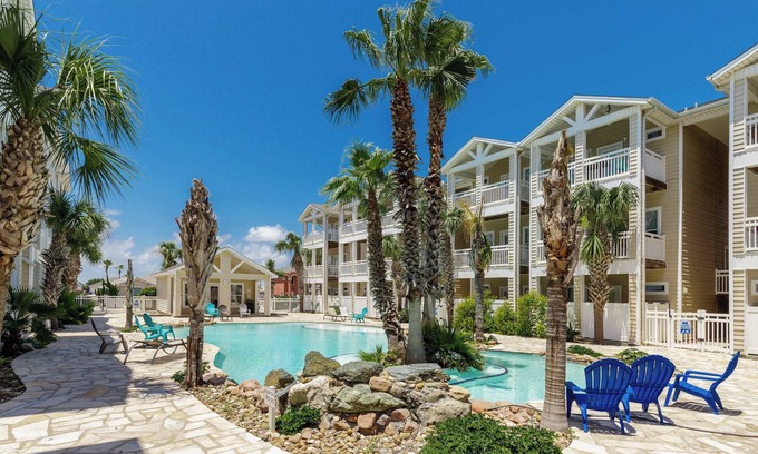 Corpus Christi Casa | Resort Pool! 3 Bedroom | ATV Optional | Sleeps 10
