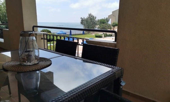 Balgarevo Apartamento | 3 bedroom seaview apartment /2nd floor/