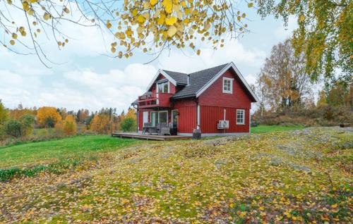 Viken Casa | 3 Bedroom Stunning Home In Årjäng