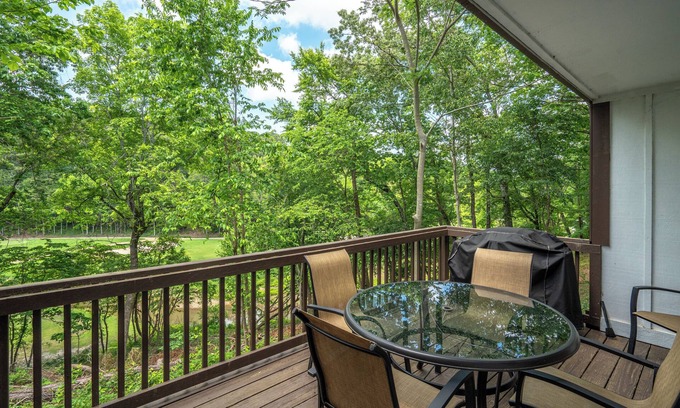 Hot Springs Village Casa | 3 Bedroom Townhouse, Desoto Lake and Golf, West Gate!