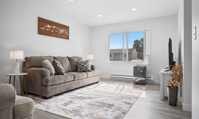 Gillette Casa | 3-bedroom townhome in charming Gillette with an unbeatable location.