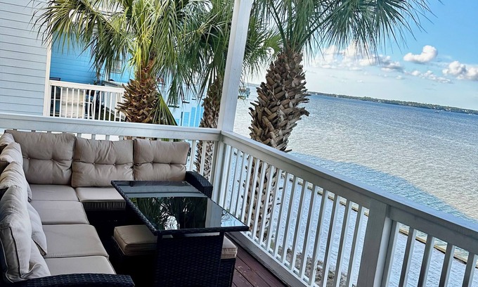 Ono Island Casa | 3-bedroom townhome on the water in charming Perdido with fitness room, AC, WiFi