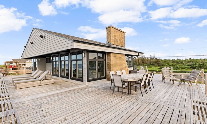 Grand Barachois Casa | 3 bedroom Waterfront Oasis