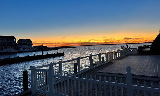 Dover Beaches North Casa | 4-bedroom waterfront house in welcoming Lavallette w/ WiFi, AC. Enjoy your stay