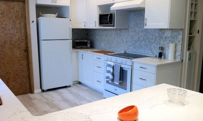 Winnipeg Casa | 3 bedroom Westwood gem for your family stay