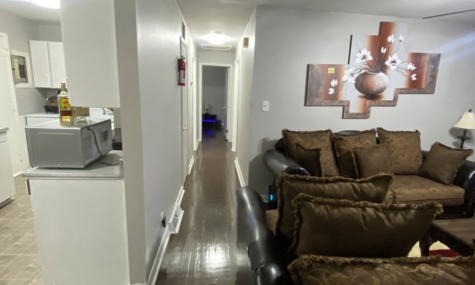 Winston - Salem Casa | 3 bedrooms 7min from downtown, college and hospital