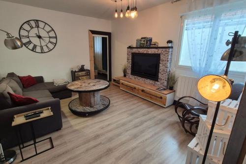 Chalons-en-Champagne Apartamento | 3 bedrooms and the Moon Terrace 103m2 of charm