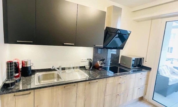 South Bonnevoie Apartamento | 3 bedrooms in Center Terrace & Parking