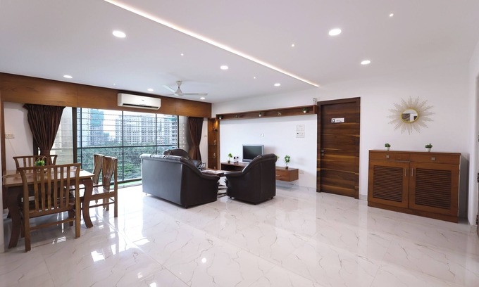 Government Colony Apartamento | 3 BHK Service apartment near MMRDA ground bandra