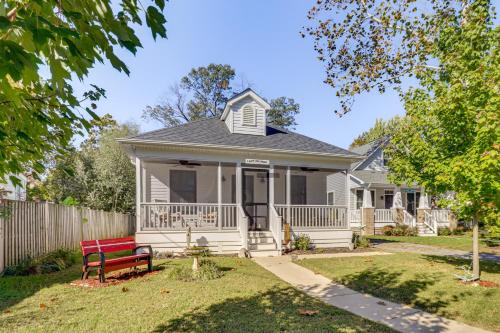 Colonial Beach Casa | 3 Blocks to Beach and Potomac River Virginia Escape