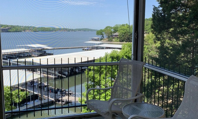 Lakeland Condominio | 3 BR; 2 BA; Condo Towne Condo; Vista panorámica del canal principal - ¡Disfruta!