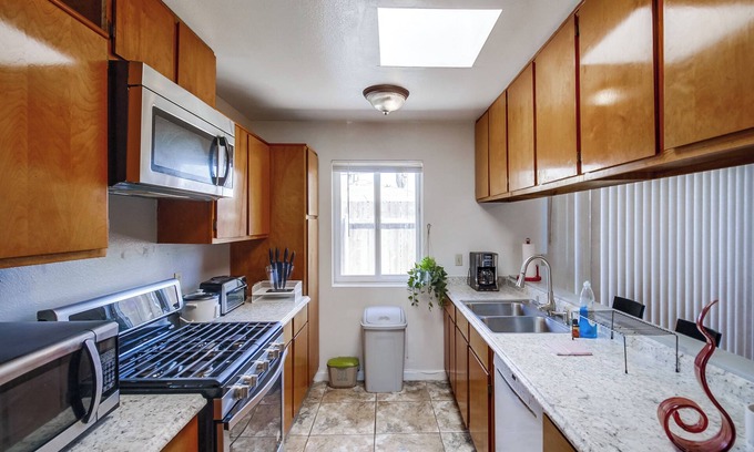 Imperial Beach Casa | 3-BR, Gated Yard, near Beach, Ranch Style, 8 guests