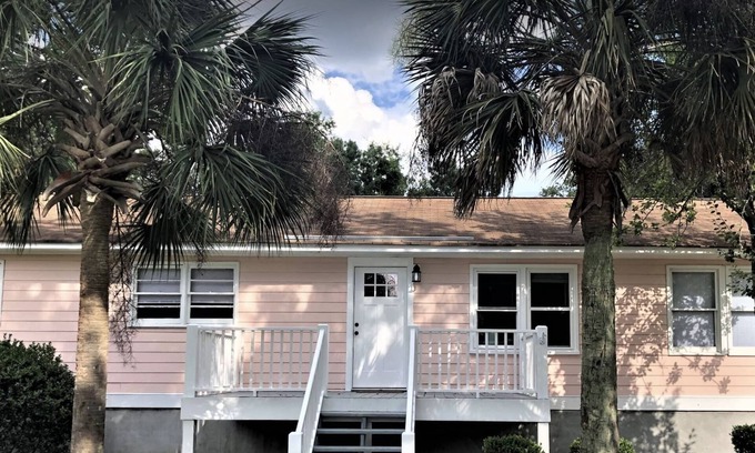 Mount Pleasant Casa | 3 BR House with fenced in yard 5 miles to beach Pet Friendly