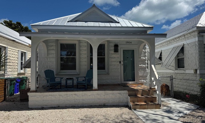Midtown Casa | 3 BR, pet friendly house in Key West, Live the island life!