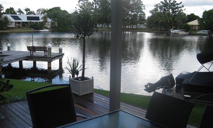 Ellis Beach Apartamento | 3 Brm Waterfront Apartment