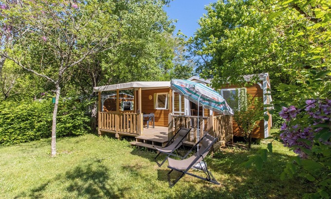 Saint-Martial-de-Nabirat Casa | Camping 3★ en Périgord Negro – Casa móvil con piscina, pesca y actividades familiares