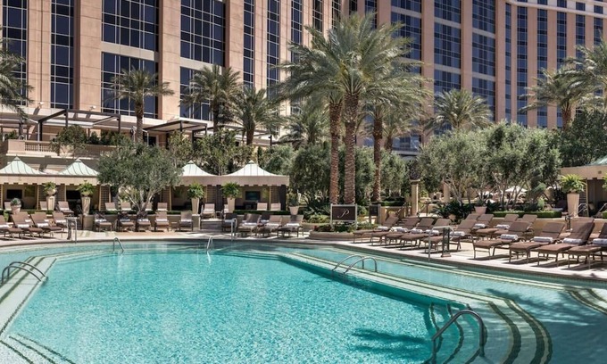 Las Vegas Casa | 3 Classy Units! Outdoor Pool, Free Parking, Near Las Vegas Festival Grounds!