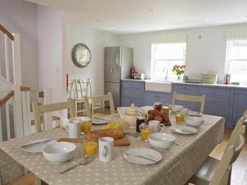Salcombe Casa | 3 Eddystone Row