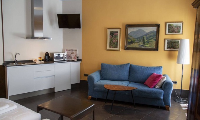 Andújar Casa | 3 ESTUDIOS DELUXE PARA 2 O 4 PERSONAS - PARKING GRATUITO