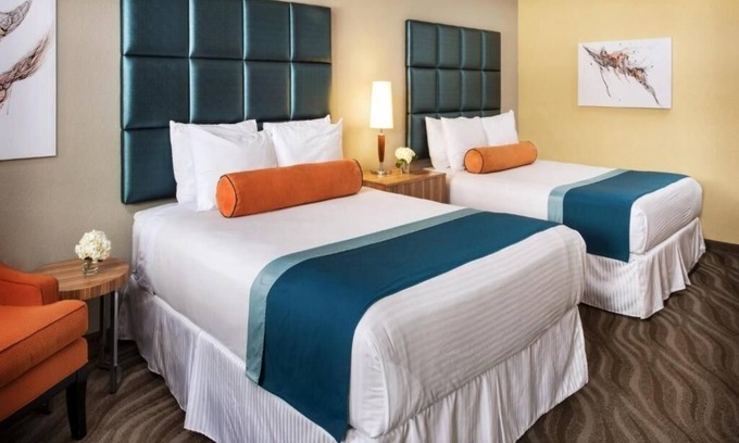 Little Italy Hotel | 3 Family-Friendly Rooms Near San Diego Harbor, Museums and Petco Park Fun