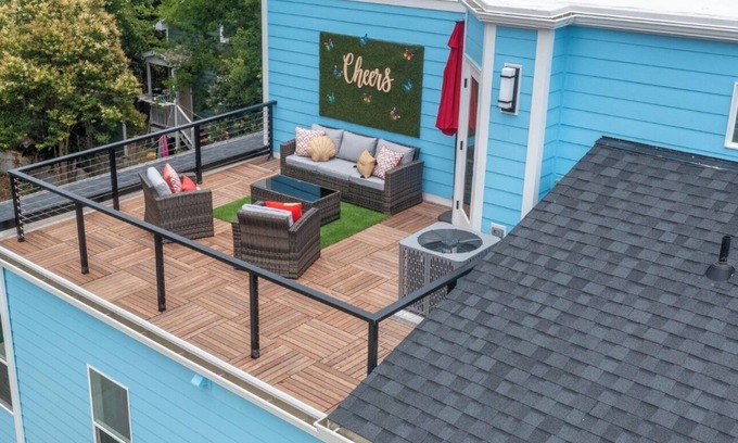 East Durham Casa | 3 Level Rooftop Oasis Near Downtown Durham!