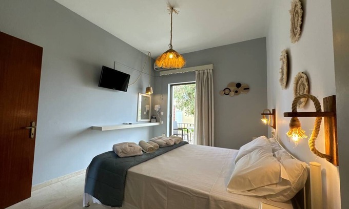 Sidari Apartamento | 3 little pigs apartments