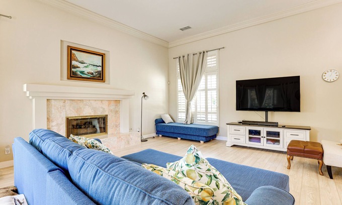 Fire Mountain Casa | 3 Mi to Beach: Central & Elegant Home in Oceanside