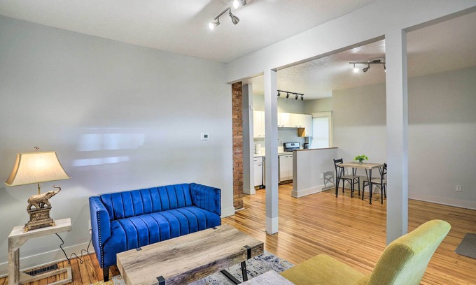 Tremont Apartamento | 3 Mi to Dtwn: Walkable Apt in Cleveland!