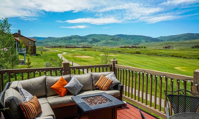 Grand Elk Ranch Casa | Casa de familia en el campo de golf - Mins to Granby Ranch!