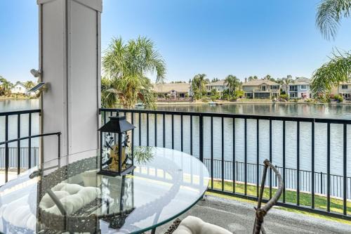 Tracy Casa | 3 Mi to Main St Tracy Homey Retreat with Game Room!