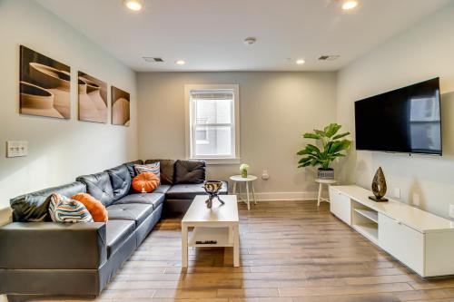 Trinidad Apartamento | 3 Mi to National Mall DC Apt with Fenced Yard