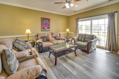 Central Myrtle Beach Apartamento | 3 Mi to Ocean Resort Condo in Myrtle Beach!
