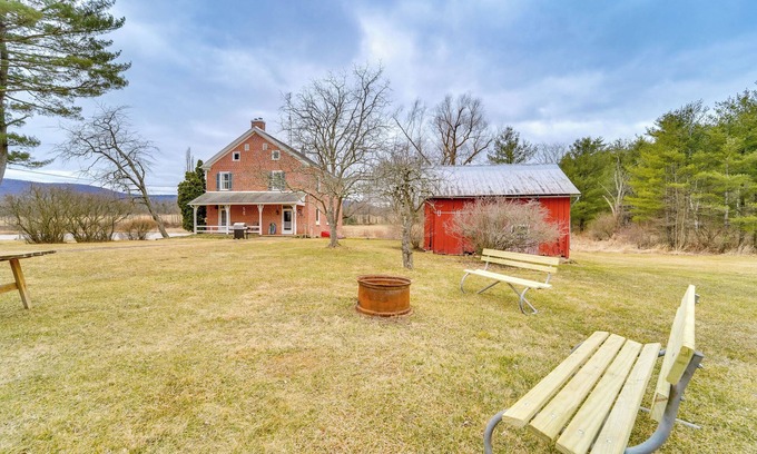 Millmont Casa | 3 Mi to Penn's Creek Access: Hideaway w/ Grill!