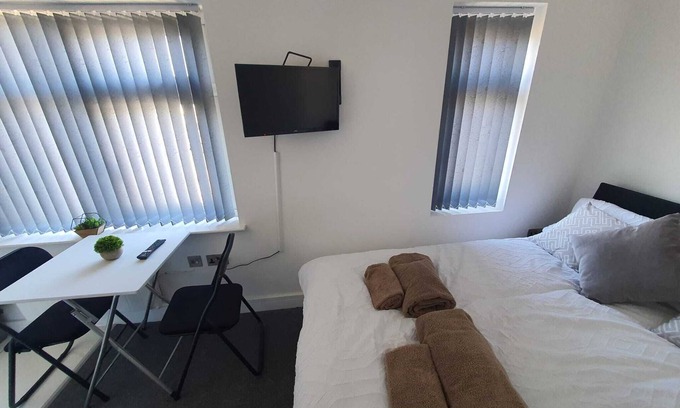Yeading Apartamento | 3 miles Ruislip - 1 mile Southall - 3 miles Northolt - B