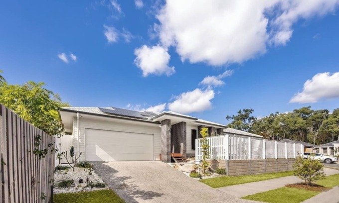 Park Ridge Otro | 3 Mins to mall/ NEW Cozy 3-bed Home/Easy access