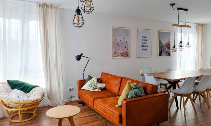 Bad Saarow Apartamento | 3 minutes from the thermal baths 5 minutes from Scharmutzelsee Dream apartment to feel good