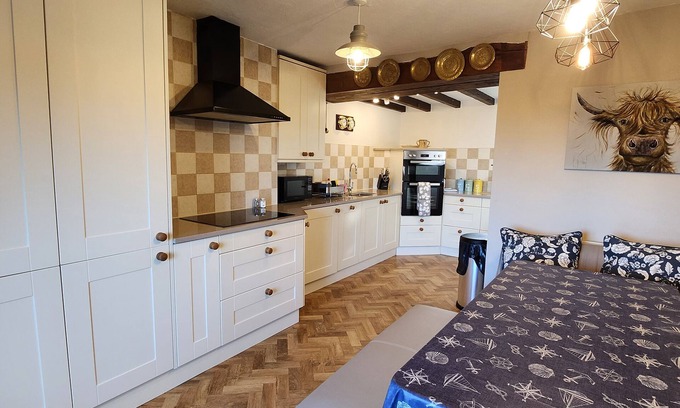 Axton Cabaña | 3 Penllan Cottages