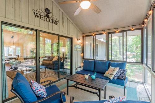 Lawton Woods Casa | 3 Rice Lane