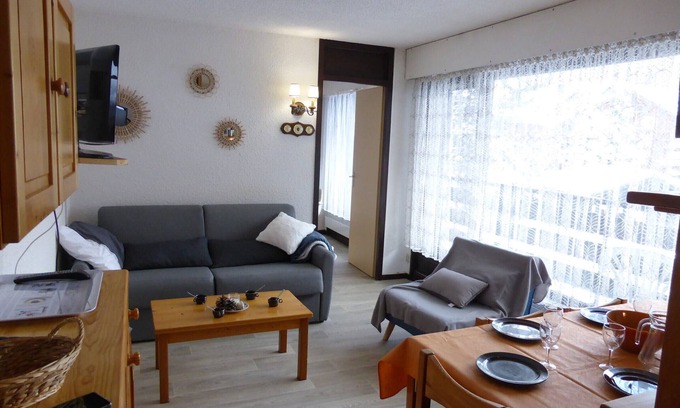 Les Contamines-Montjoie Apartamento | Apartamento de 3 habitaciones con piscina y parking en Les Contamines-Montjoie