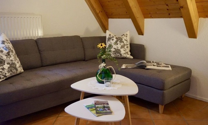 Sugenheim Apartamento | 3-room non-smoking apartment with spacious balcony
