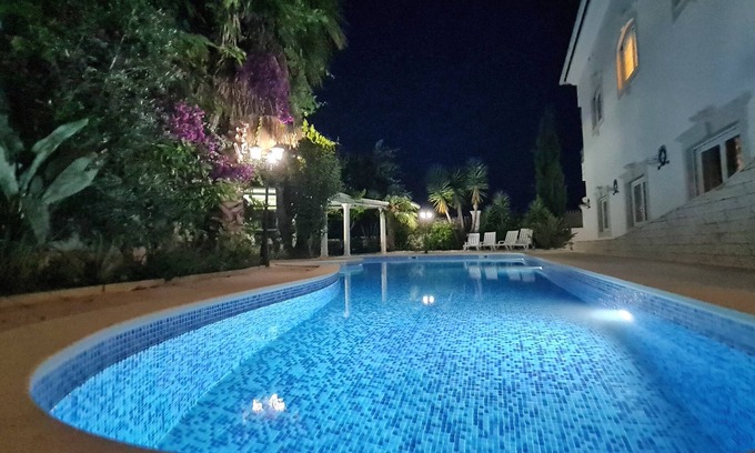 Maceira Casa | 3 Rooms Penthouse at Luxury Villa 5☆( 6-8 Guests) by Silver Village Residence